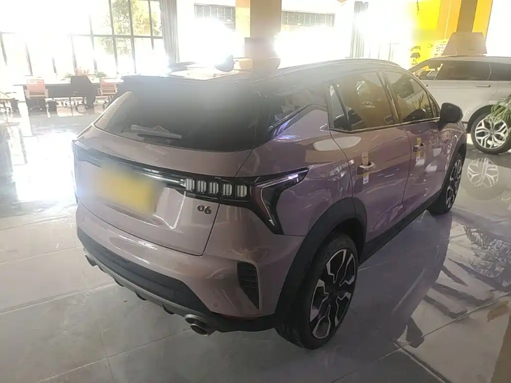 Lynk & Co 06 — миниатюра 7