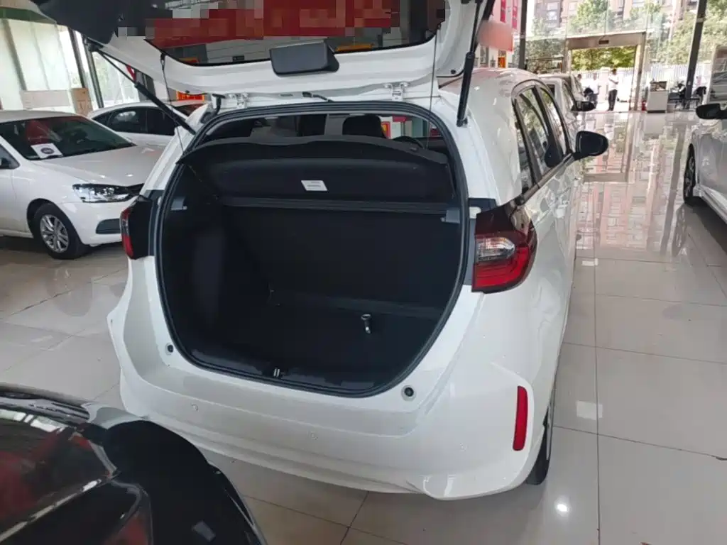 Honda Fit — миниатюра 19