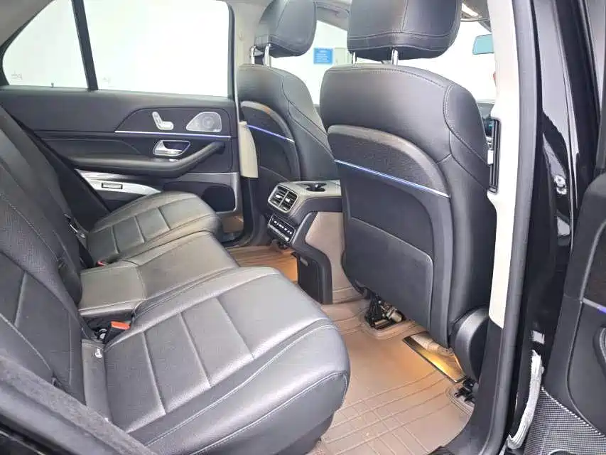 Mercedes-Benz GLE (Import) — миниатюра 16