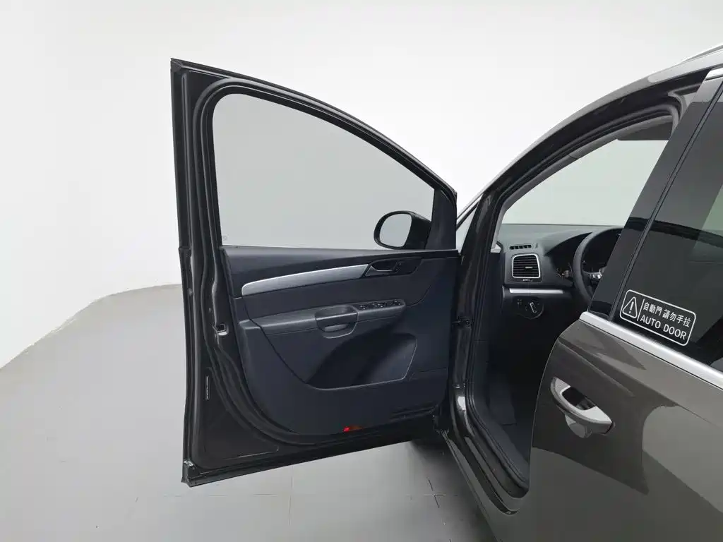 Volkswagen Sharan — миниатюра 8
