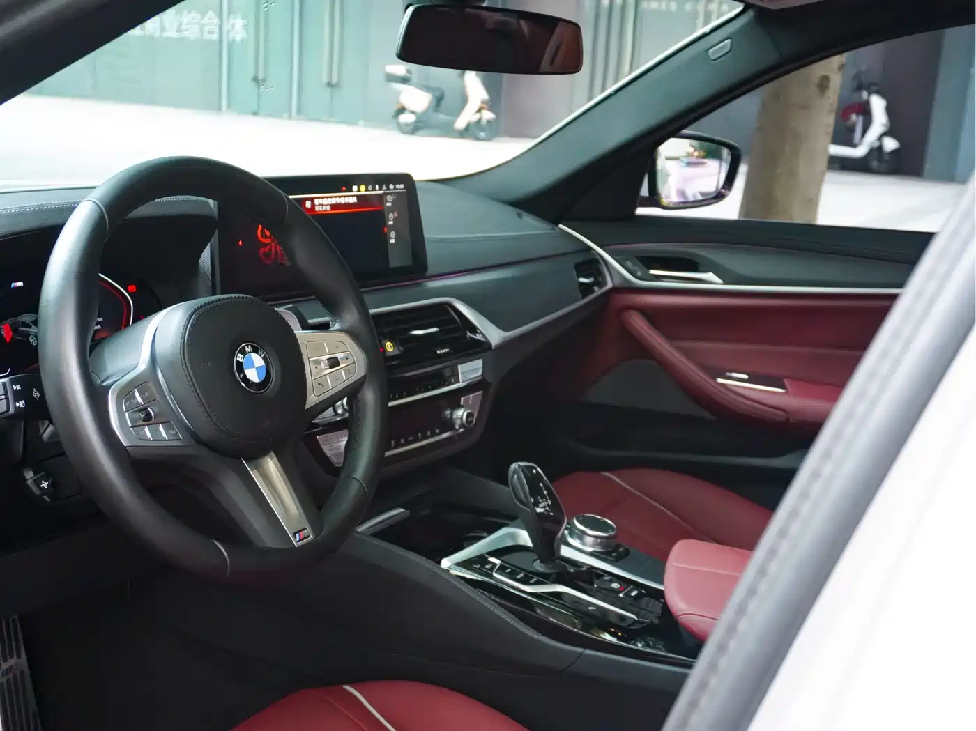 BMW 5 series id 4599812 из Китая 22