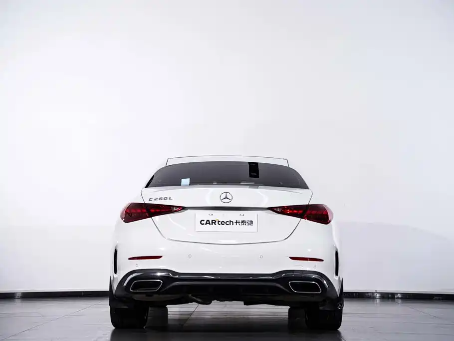Mercedes-Benz C-Class — миниатюра 7