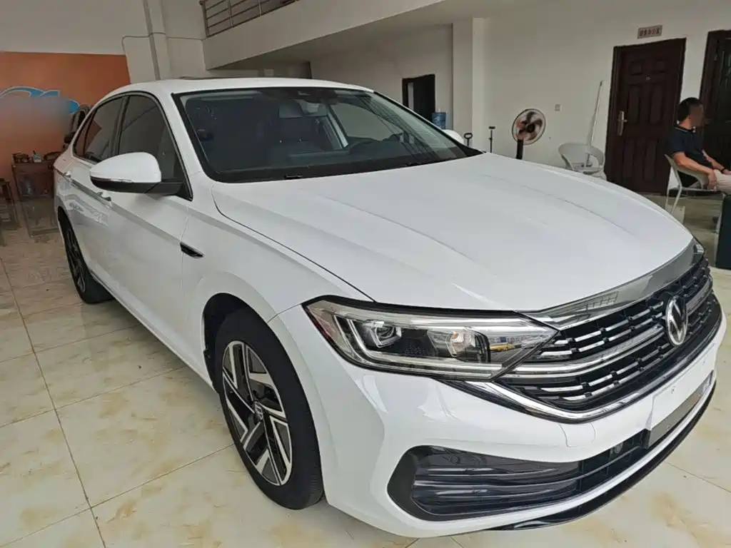 Volkswagen Sagitar — миниатюра 4