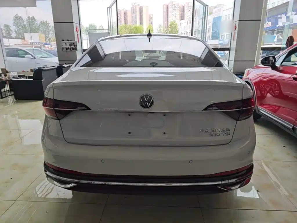Volkswagen Sagitar — миниатюра 6