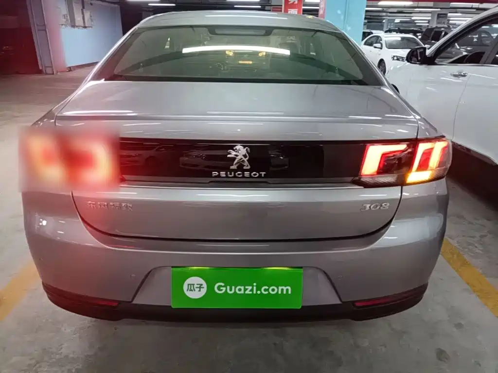 Peugeot 308 — миниатюра 6
