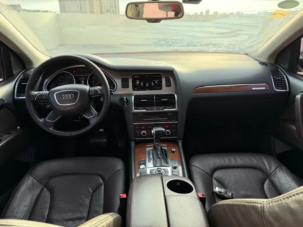 Audi Q7 2014 35 TFSI