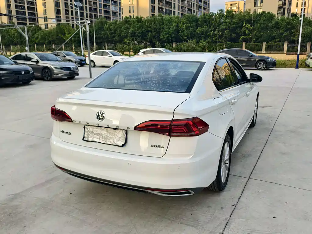 Volkswagen Bora — миниатюра 6