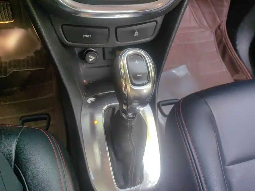Buick Encore — миниатюра 7