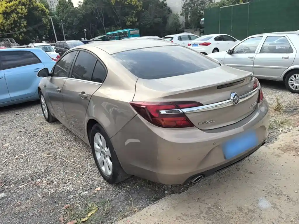 Buick Regal — миниатюра 5