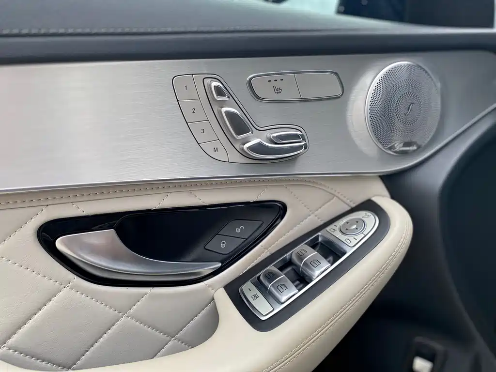 MERCEDES-BENZ GLC COUPE AMG