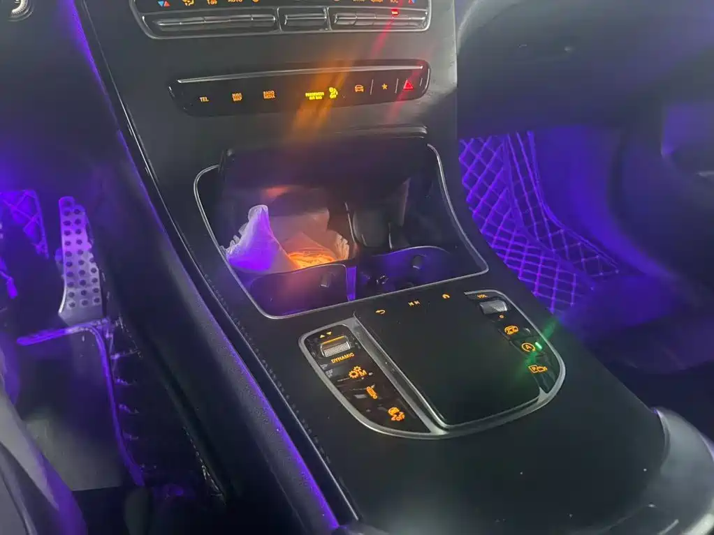 Mercedes-Benz GLC Coupe AMG — миниатюра 11