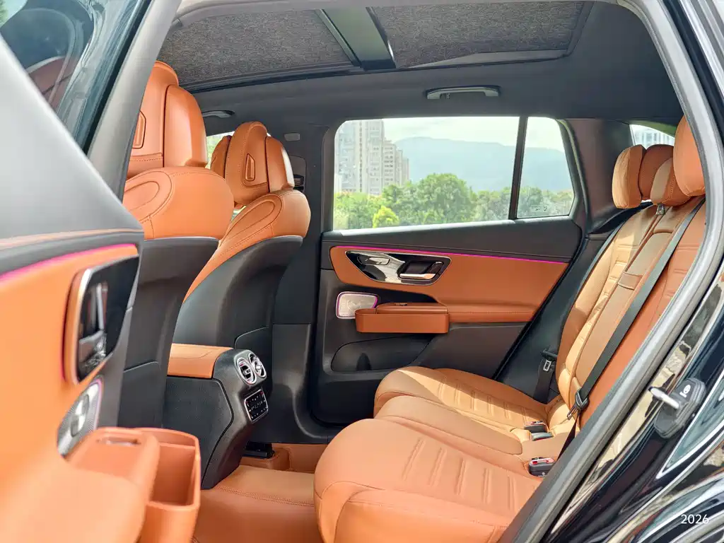 Mercedes-Benz GLC — миниатюра 5