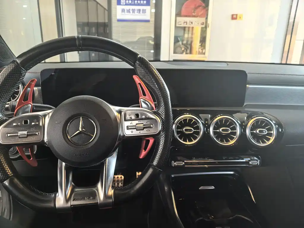 Mercedes-Benz A-Class AMG — миниатюра 5