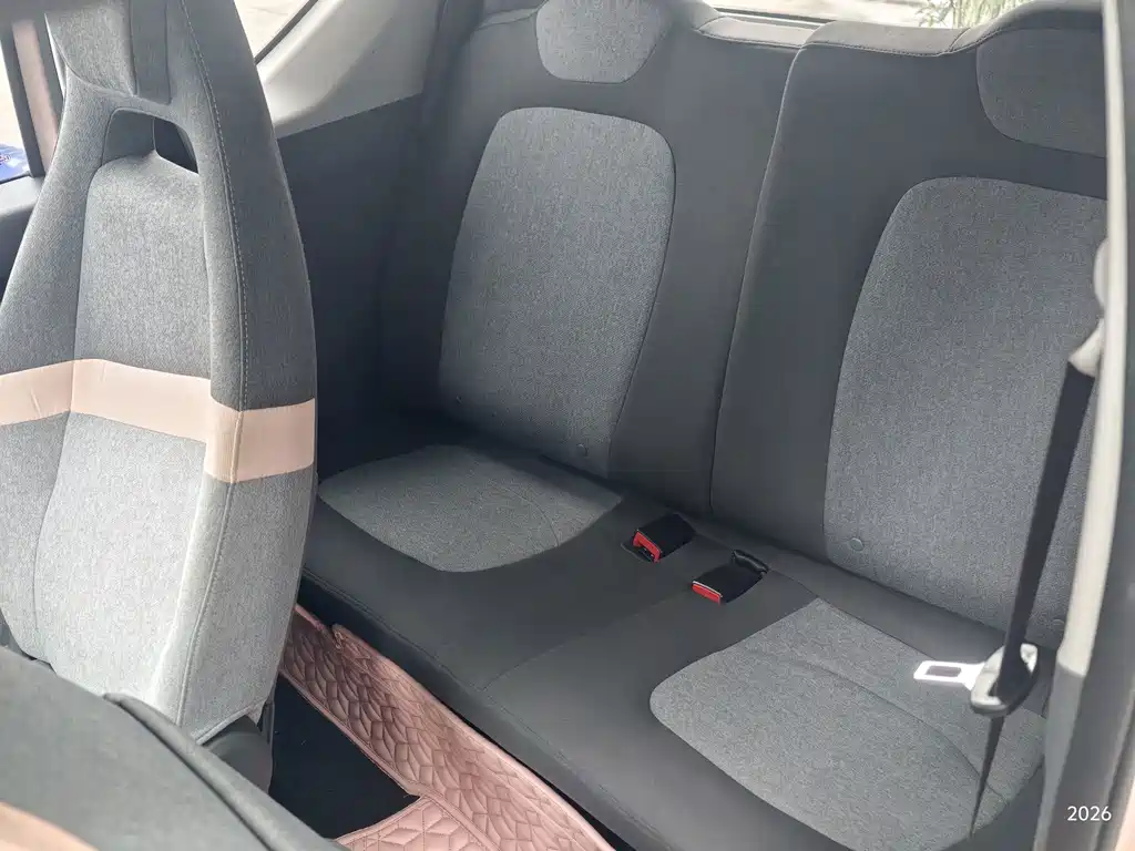 Wuling MINIEV — миниатюра 3