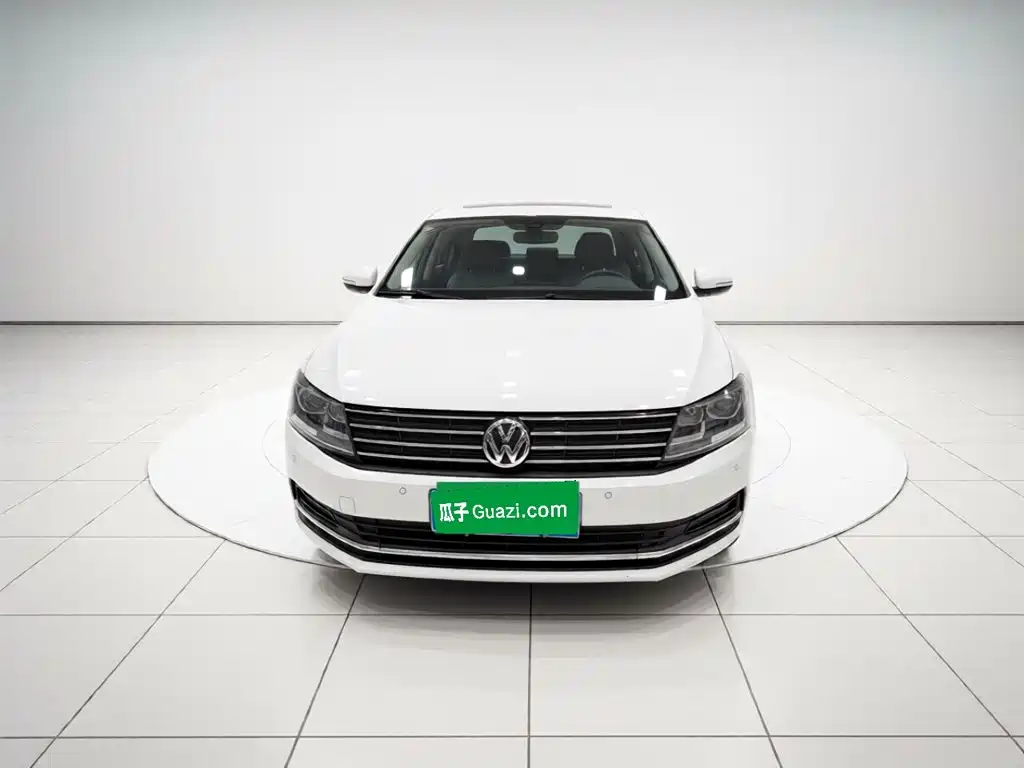 Volkswagen Lavida — миниатюра 2