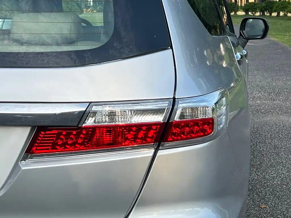Honda Odyssey 2.4L Comfort Edition, фото 9