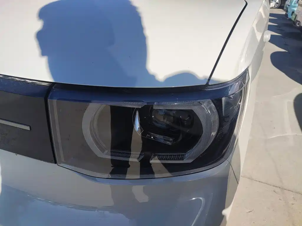 Wuling MINIEV — миниатюра 24