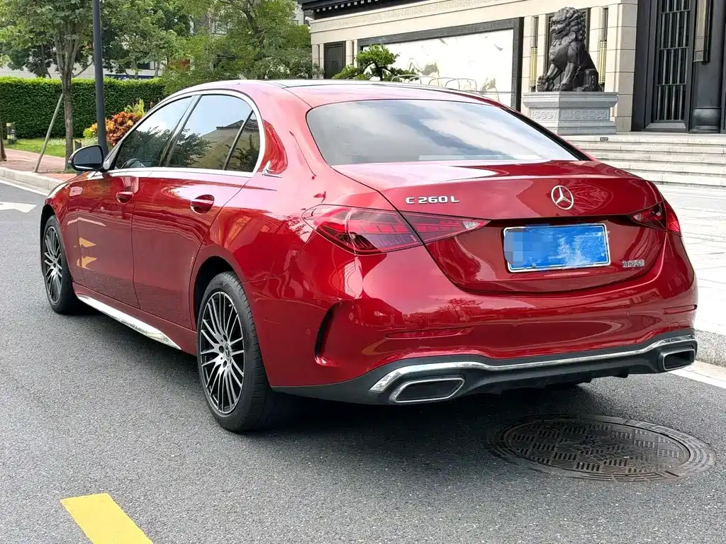 Mercedes-Benz C-Class — миниатюра 5