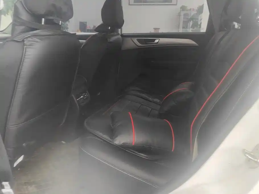 Haval M6 — миниатюра 11