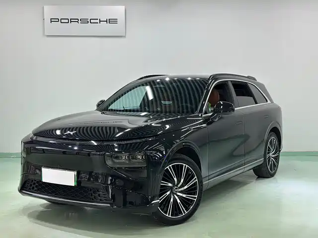 2023 Xpeng G9