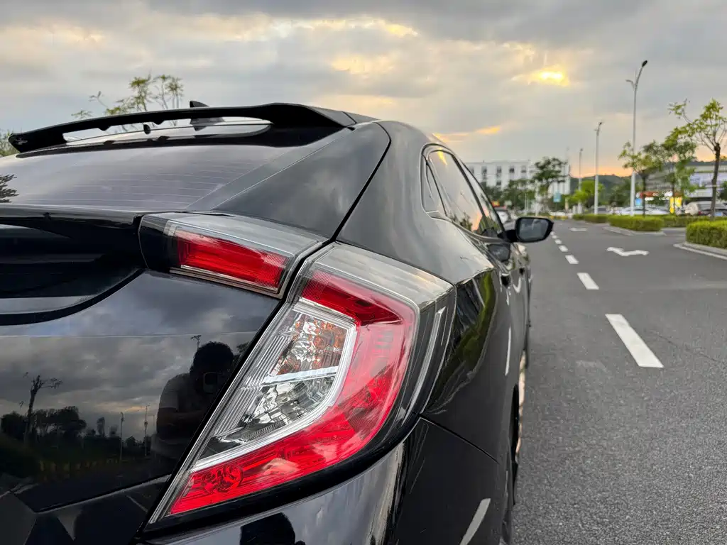 Honda Civic — миниатюра 32