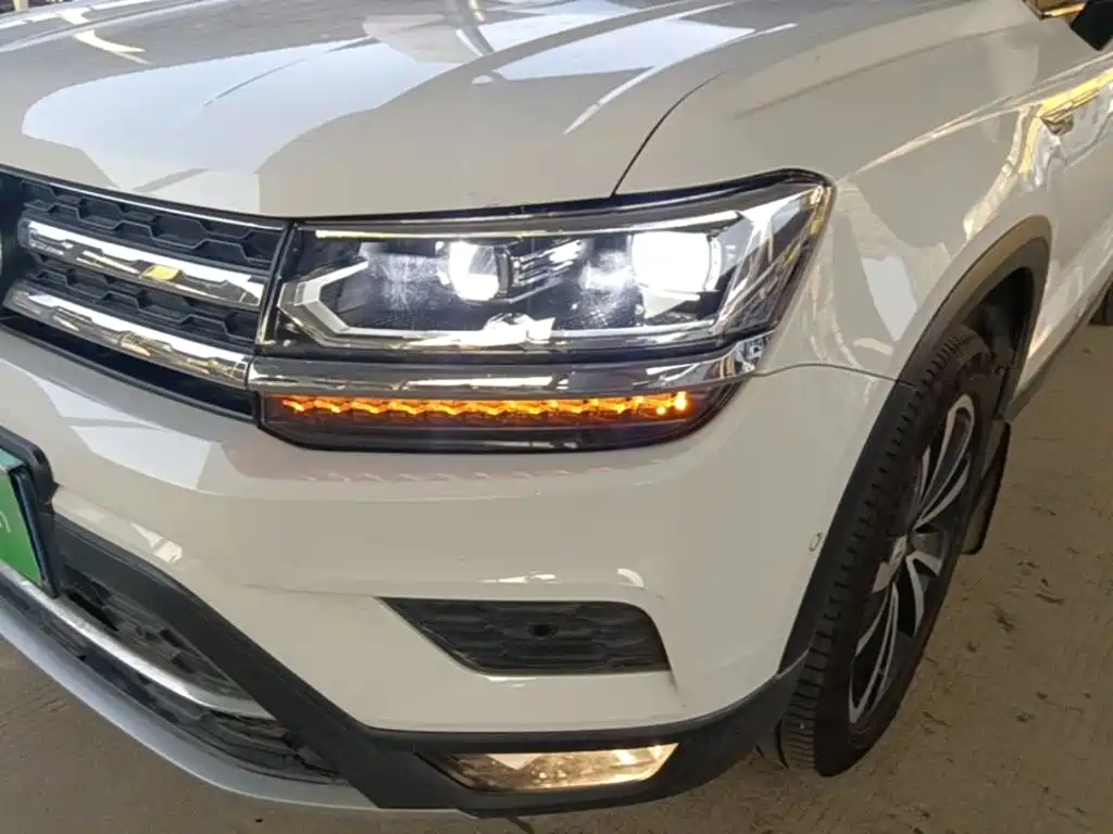 Volkswagen Tharu — миниатюра 24