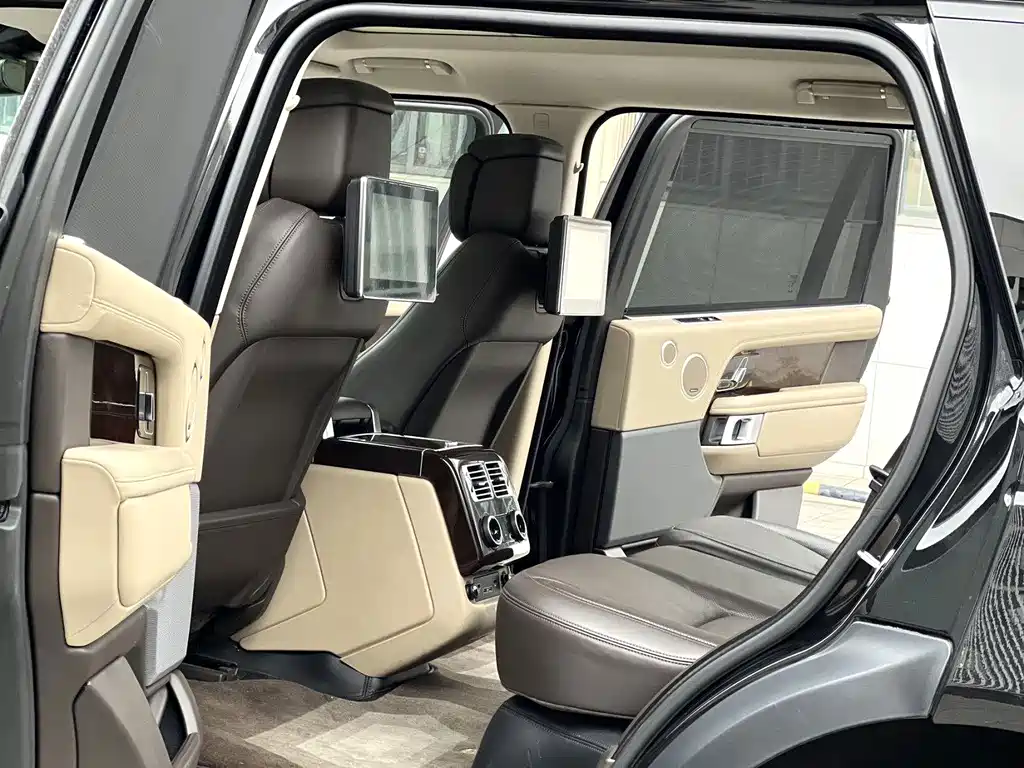 Land Rover Range Rover — миниатюра 9