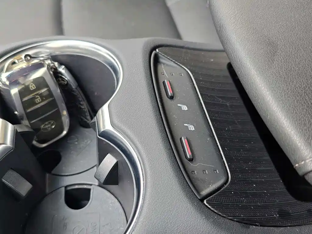 Toyota Harrier — миниатюра 10