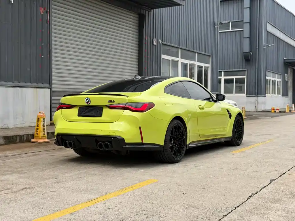 BMW M4 — миниатюра 9