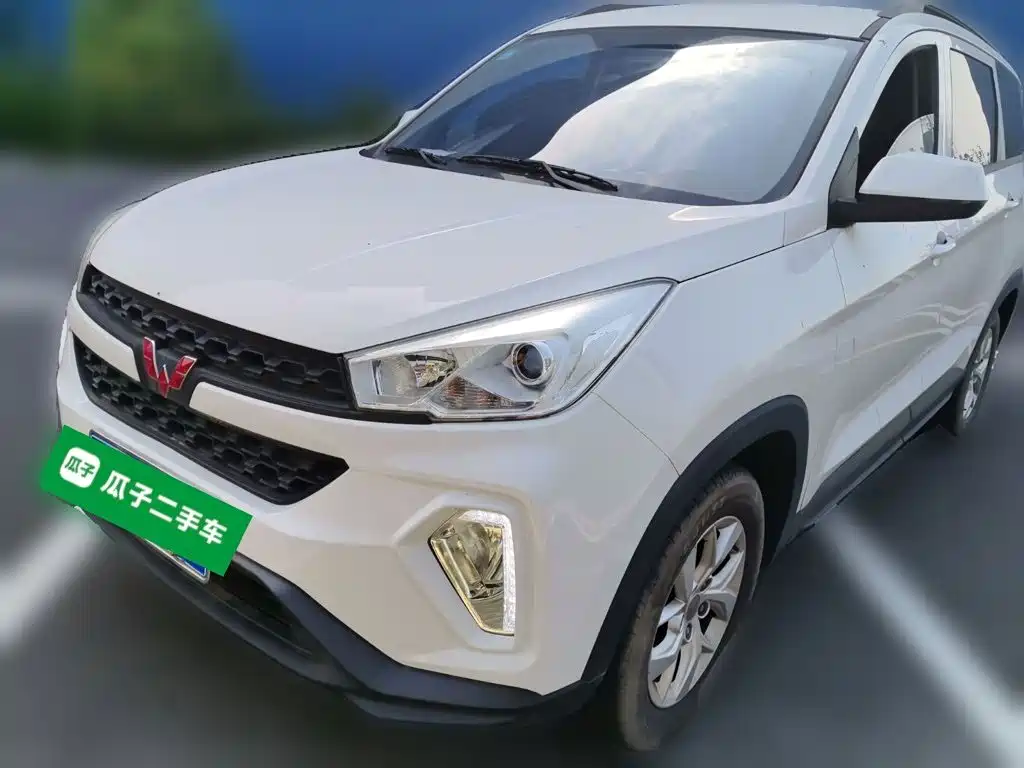 Wuling S3