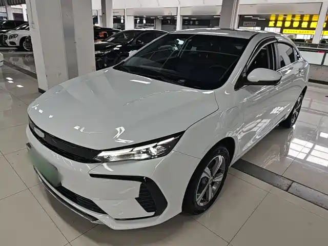 2023 Geely Emgrand L Hi·X/ Hi·P