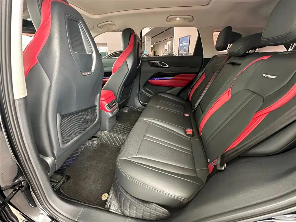 Hongqi Hongqi HS3 PHEV — миниатюра 8