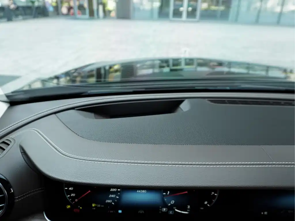 Mercedes-Benz E-Class — миниатюра 22
