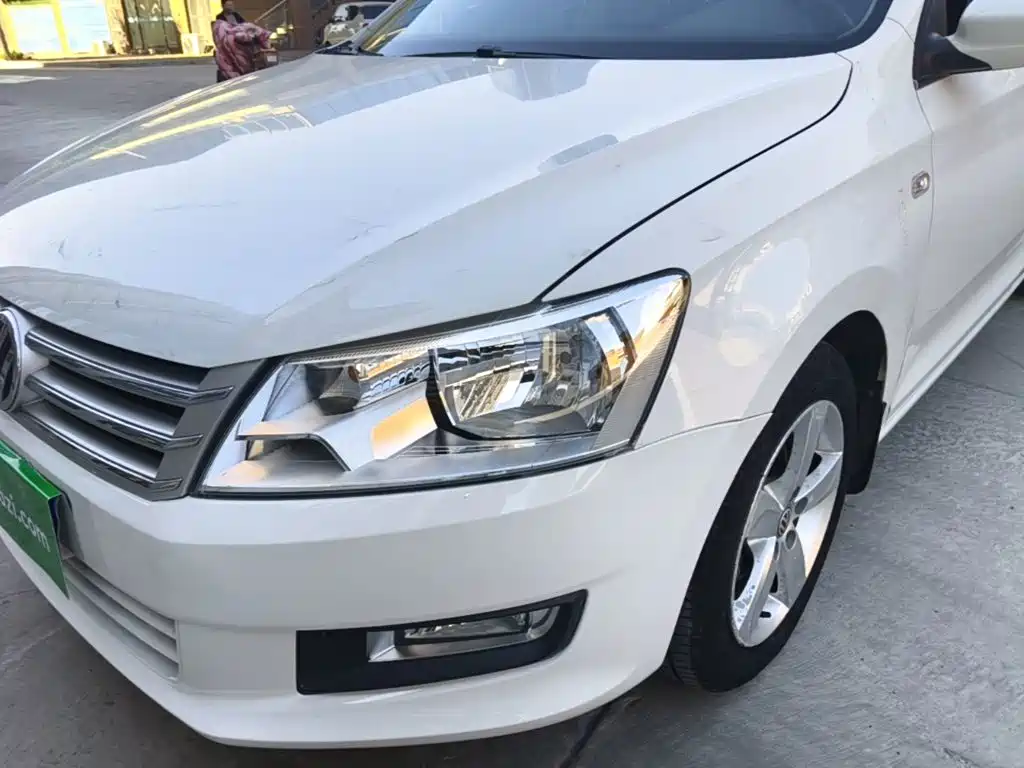 Volkswagen Santana — миниатюра 24