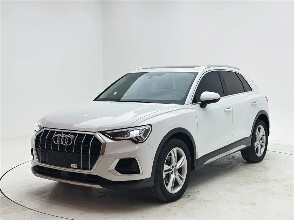 Audi Q3 2021