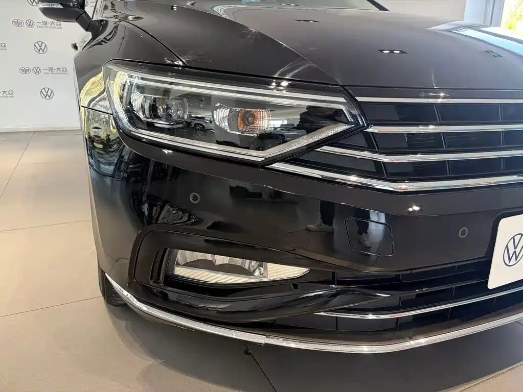 Volkswagen Magotan — миниатюра 3