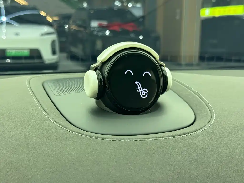 NIO ET7 — миниатюра 11
