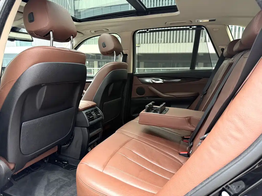 BMW X5 (Import) — миниатюра 5