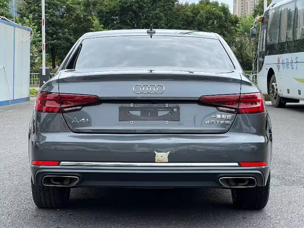 Audi A4L — миниатюра 8