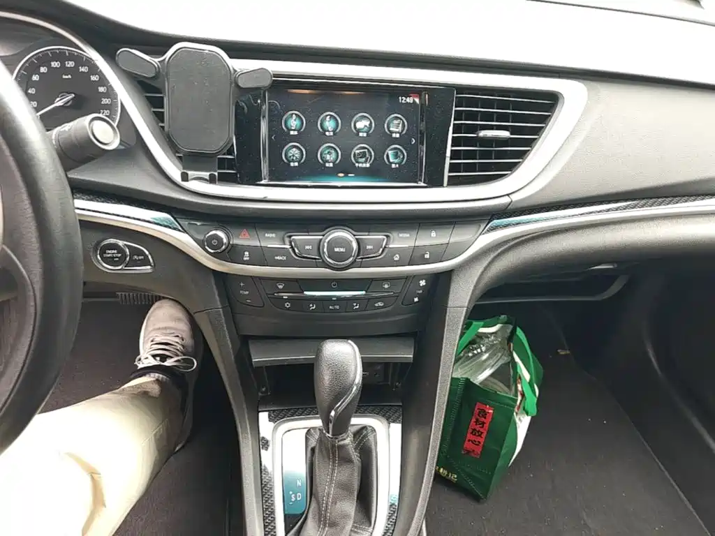 Buick Excelle — миниатюра 18