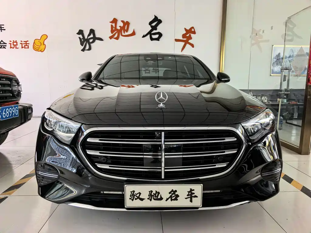 Mercedes-Benz E-Class 2024