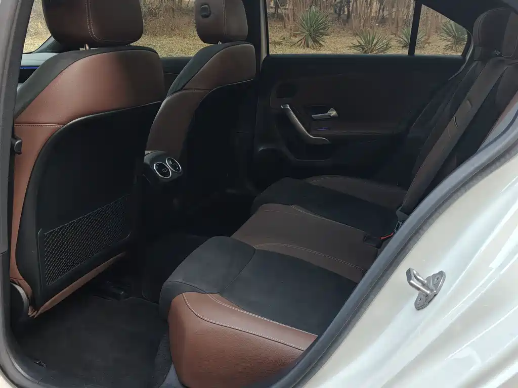 MERCEDES-BENZ A CLASS