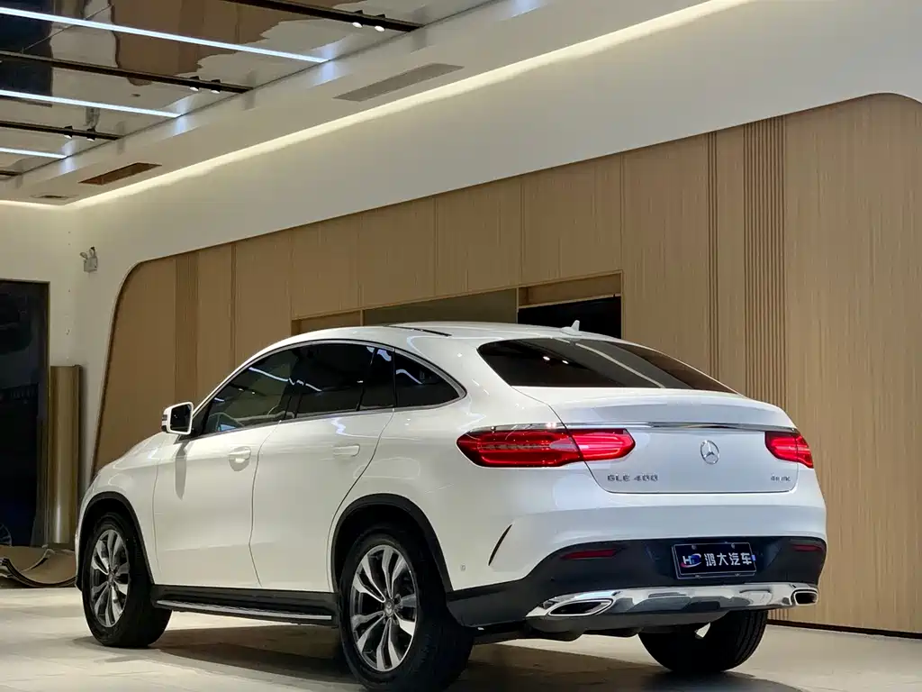 Mercedes-Benz GLE Coupe GLE 400 4MATIC Coupe SUV, фото 4