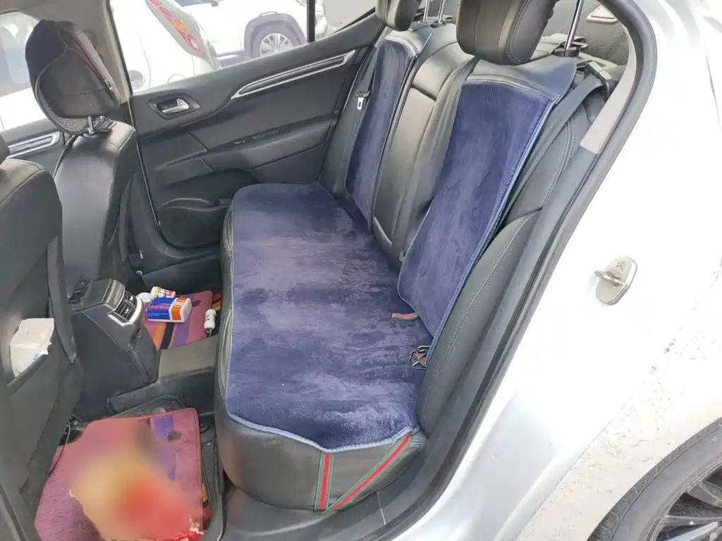 Citroen C4L — миниатюра 15