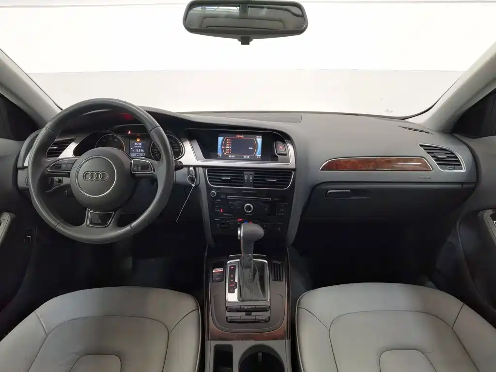 Audi A4L — миниатюра 5