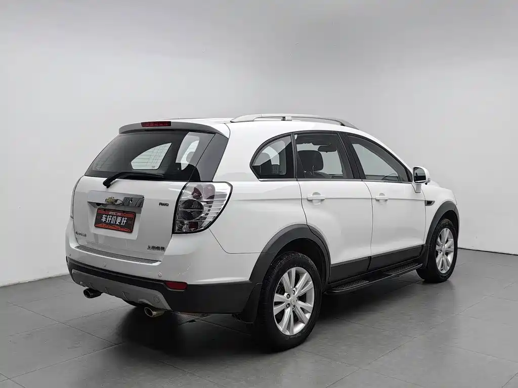 Chevrolet Captiva — миниатюра 2