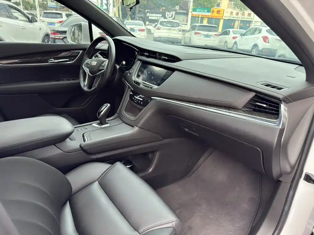 Cadillac XT5 — миниатюра 13