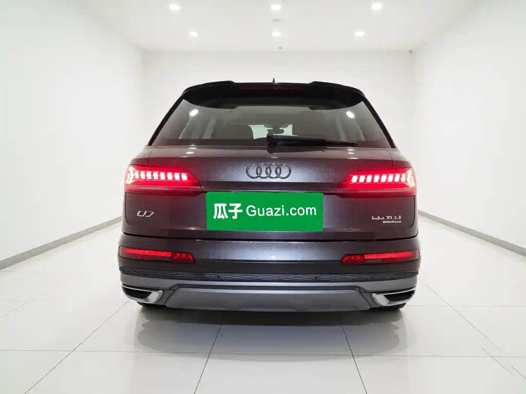 Audi Q7 — миниатюра 5