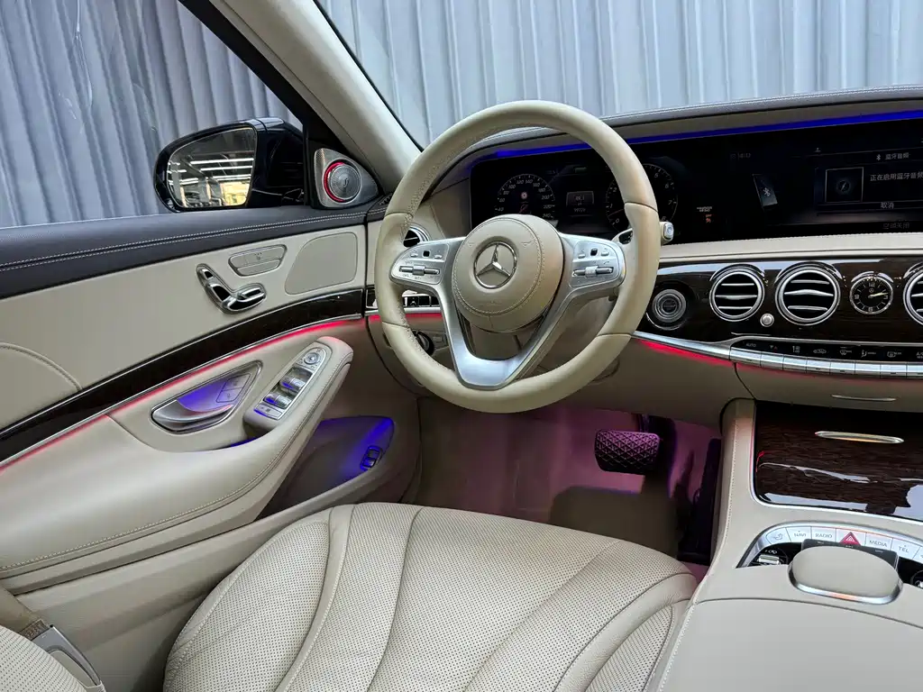 Mercedes-Benz S-Class — миниатюра 13