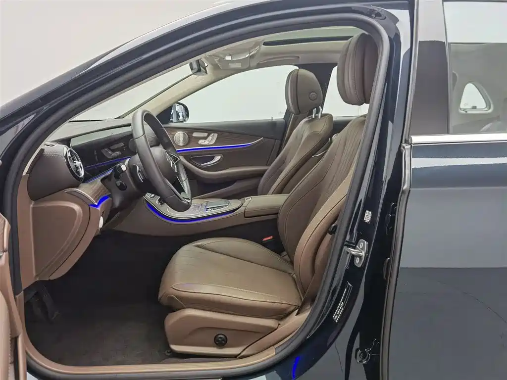 Mercedes-Benz E-Class E 2023 E 300 L Luxury